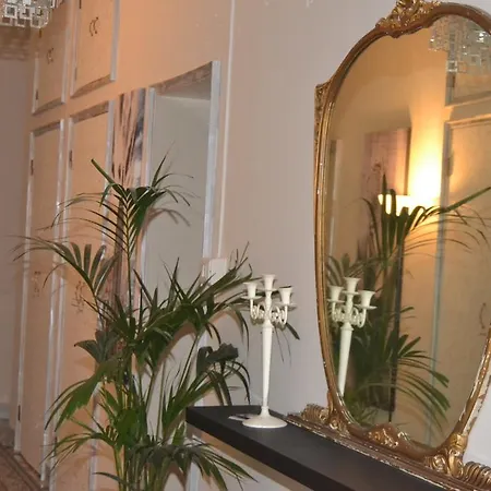 Bed & Breakfast Central Avenue *