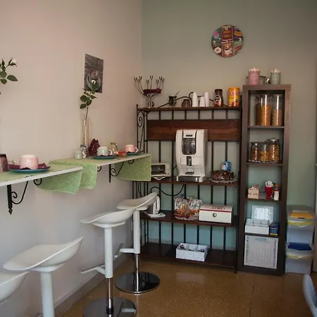 Central Avenue Bed & Breakfast